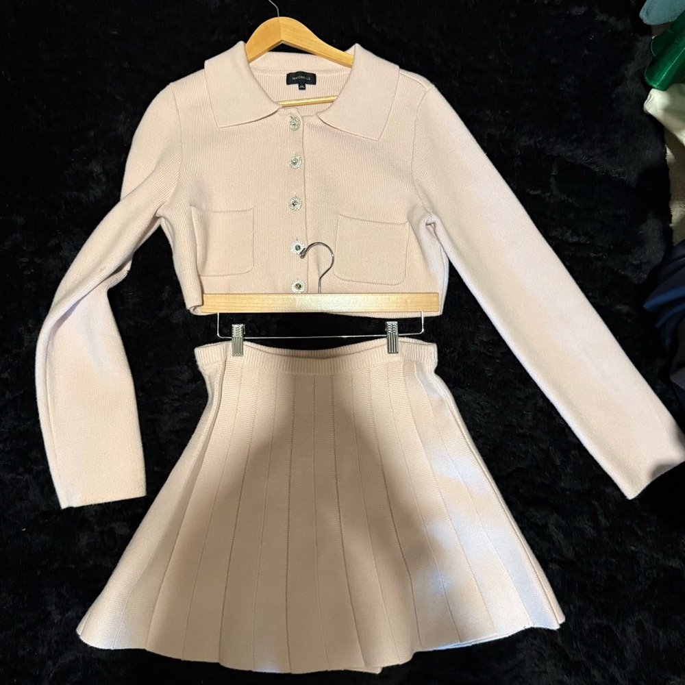 MAJORELLE Light Pink Cardigan and Skirt Ensemble - Picture 7 of 12